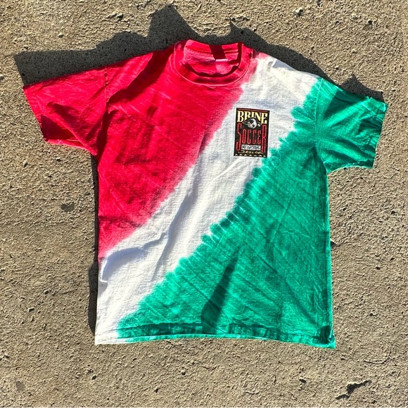 Vintage 90s  ITALY spell out  tie-dye tee - Picture 3 of 6